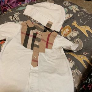 Baby unisex Burberry onesie with hat!